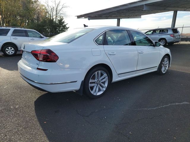 2017 Volkswagen Passat 1.8T SE Technology