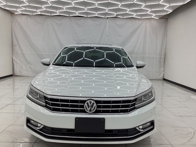 2017 Volkswagen Passat 1.8T SE Technology