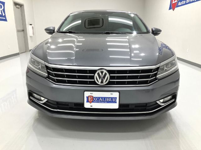 2017 Volkswagen Passat 1.8T SE Technology