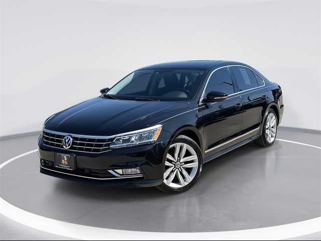 2017 Volkswagen Passat V6 SE Technology