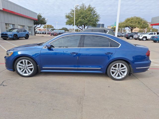 2017 Volkswagen Passat V6 SEL Premium