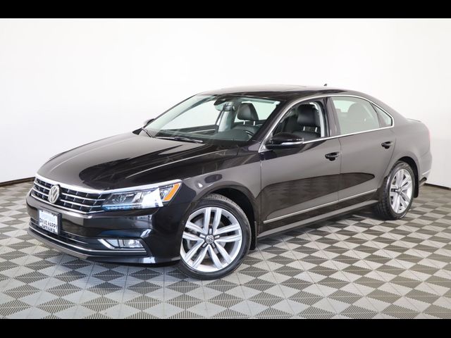 2017 Volkswagen Passat V6 SEL Premium