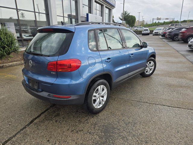 2017 Volkswagen Tiguan Base