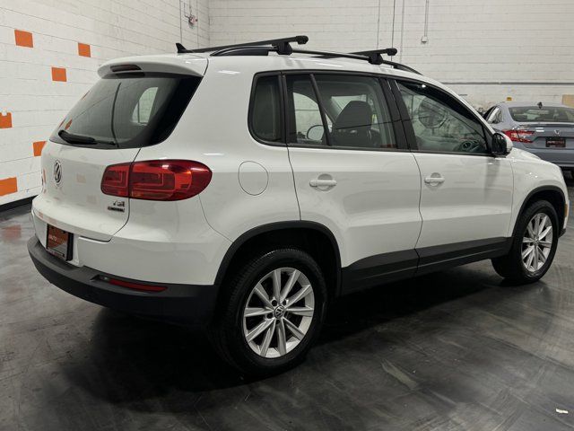 2017 Volkswagen Tiguan Base