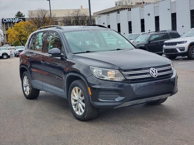 2017 Volkswagen Tiguan Base