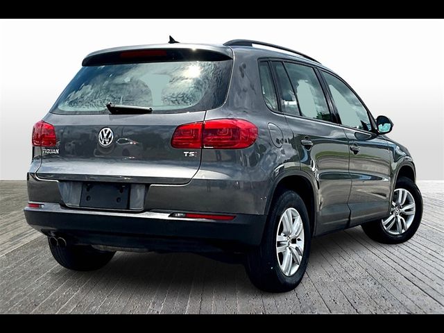 2017 Volkswagen Tiguan S