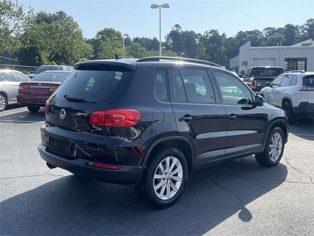 2017 Volkswagen Tiguan Base