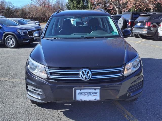 2017 Volkswagen Tiguan S