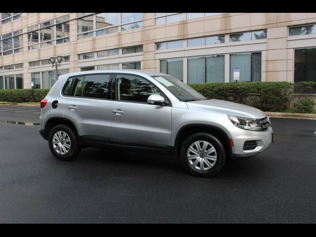 2017 Volkswagen Tiguan S