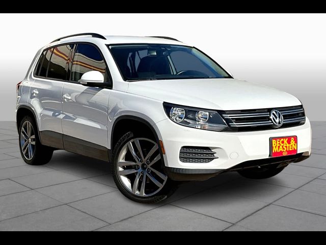 2017 Volkswagen Tiguan Base