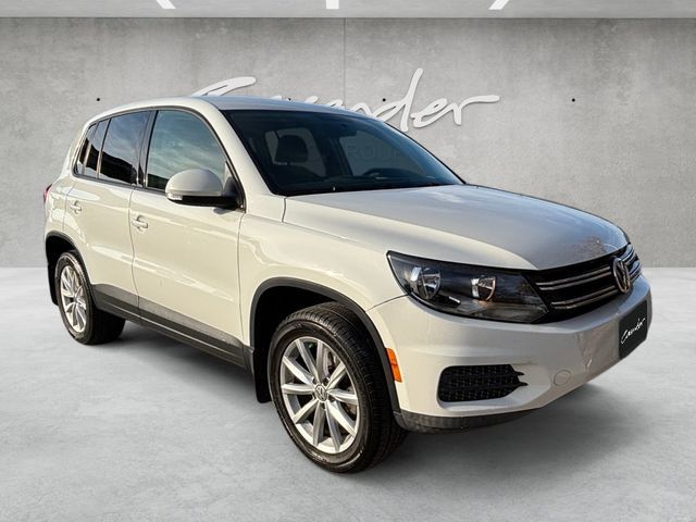 2017 Volkswagen Tiguan Base