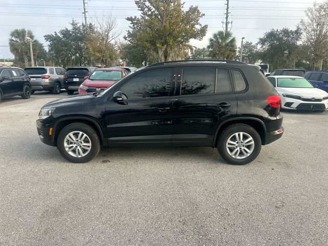 2017 Volkswagen Tiguan Base