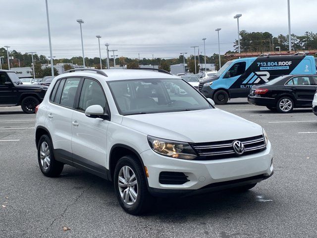 2017 Volkswagen Tiguan Base