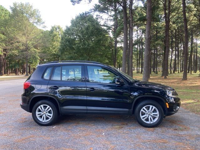 2017 Volkswagen Tiguan S