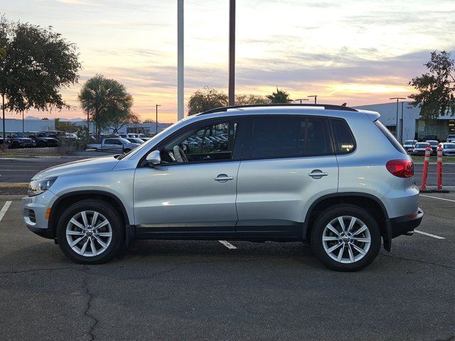 2017 Volkswagen Tiguan Base