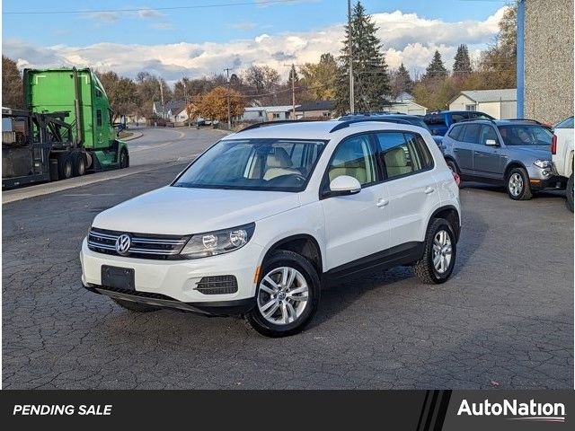 2017 Volkswagen Tiguan Base