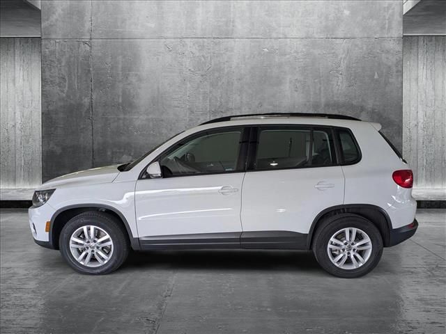 2017 Volkswagen Tiguan Base