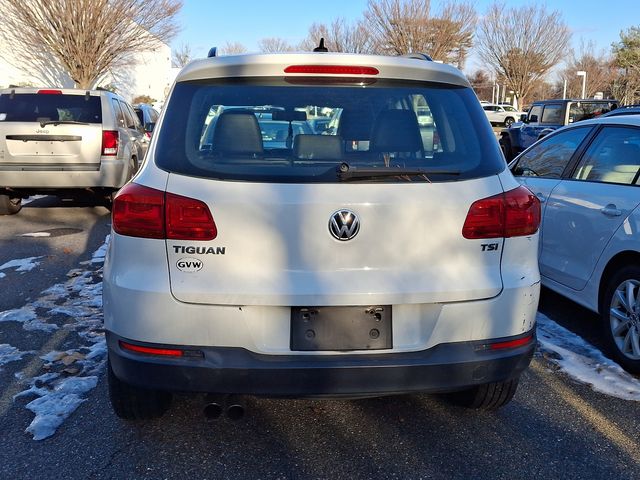 2017 Volkswagen Tiguan S