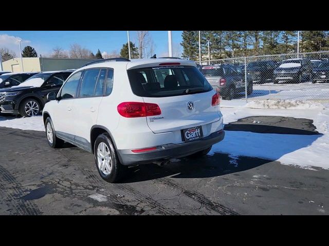 2017 Volkswagen Tiguan S