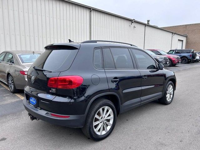 2017 Volkswagen Tiguan Base