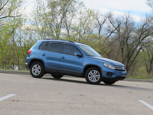 2017 Volkswagen Tiguan S