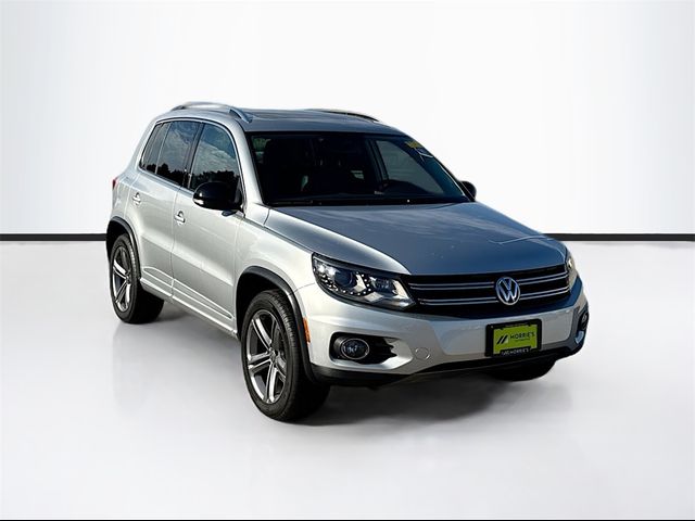 2017 Volkswagen Tiguan Sport