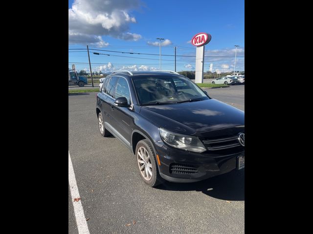 2017 Volkswagen Tiguan Wolfsburg Edition