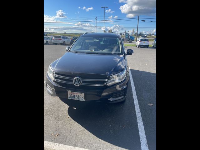 2017 Volkswagen Tiguan Wolfsburg Edition