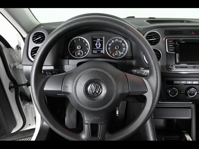 2017 Volkswagen Tiguan Base