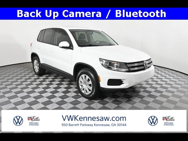 2017 Volkswagen Tiguan Base