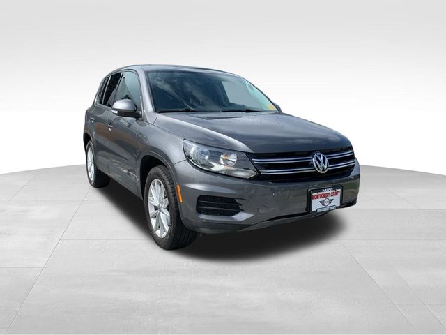 2017 Volkswagen Tiguan Base