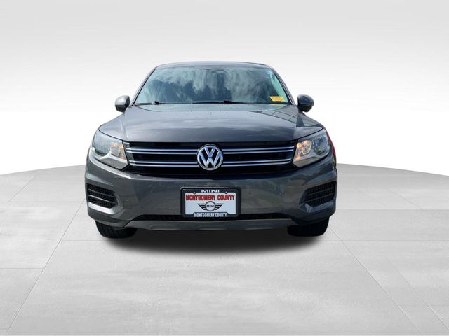 2017 Volkswagen Tiguan Base