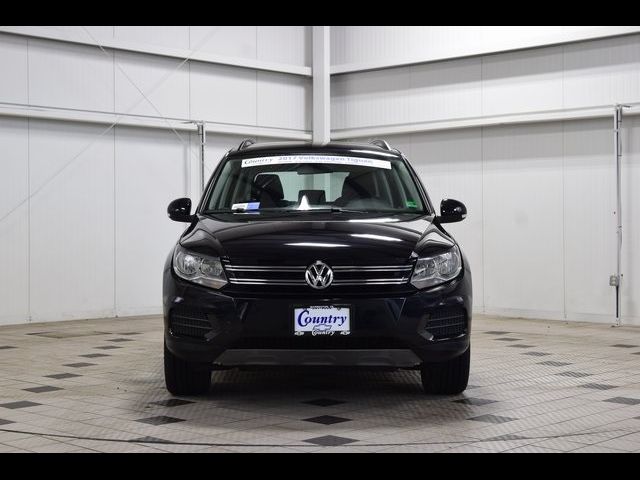 2017 Volkswagen Tiguan Base