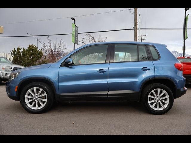 2017 Volkswagen Tiguan Base