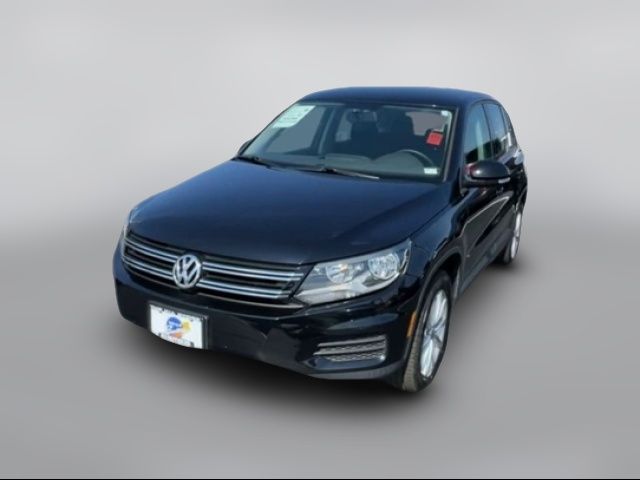 2017 Volkswagen Tiguan Base