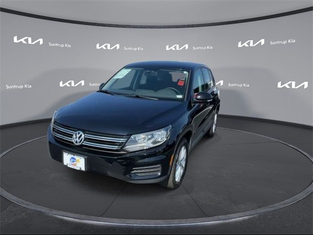 2017 Volkswagen Tiguan Base