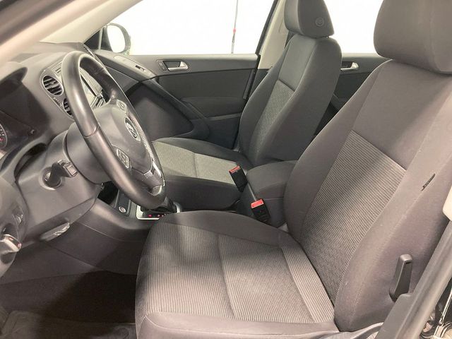 2017 Volkswagen Tiguan Base