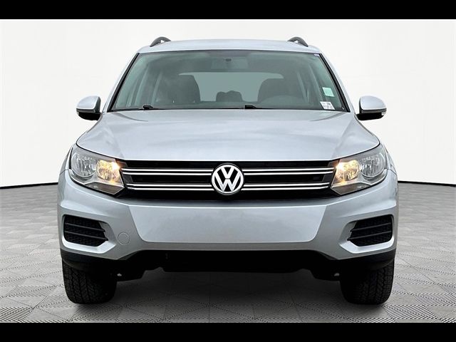 2017 Volkswagen Tiguan S