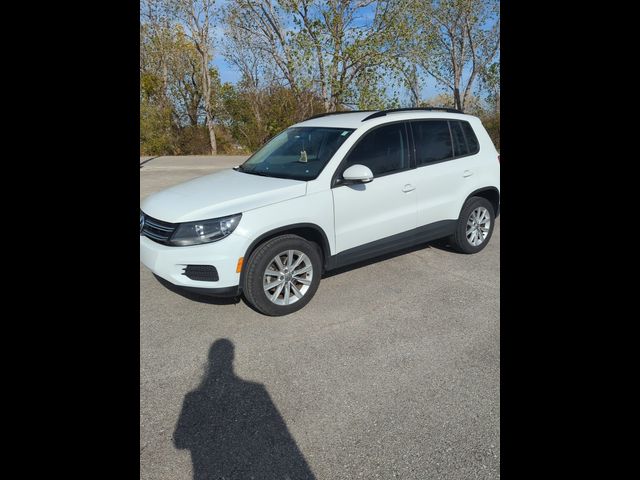 2017 Volkswagen Tiguan Base