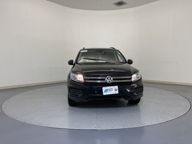 2017 Volkswagen Tiguan Base