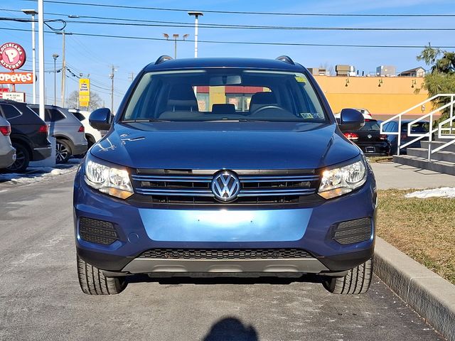 2017 Volkswagen Tiguan Base