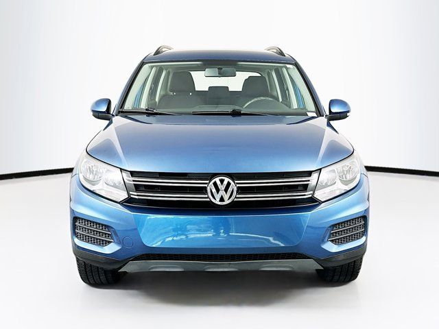 2017 Volkswagen Tiguan Base