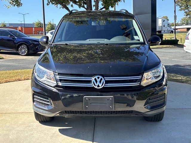 2017 Volkswagen Tiguan Base