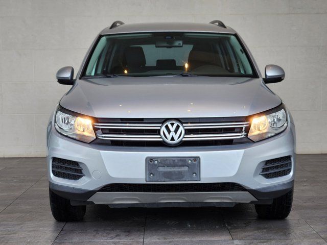 2017 Volkswagen Tiguan Base