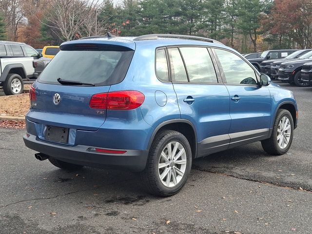 2017 Volkswagen Tiguan Base