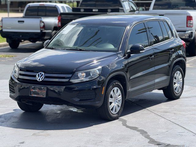 2017 Volkswagen Tiguan Base