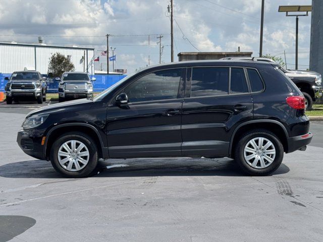 2017 Volkswagen Tiguan Base