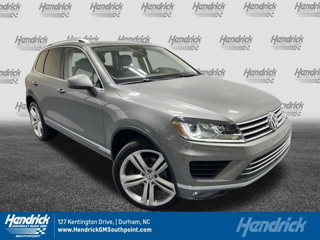 2017 Volkswagen Touareg Executive