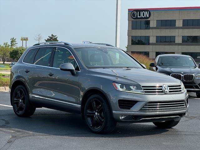 2017 Volkswagen Touareg Wolfsburg Edition