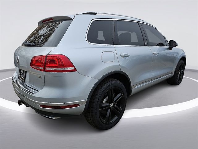 2017 Volkswagen Touareg Wolfsburg Edition